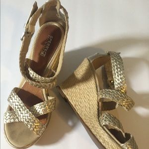 Sassy Sperry espadrilles EUC!!